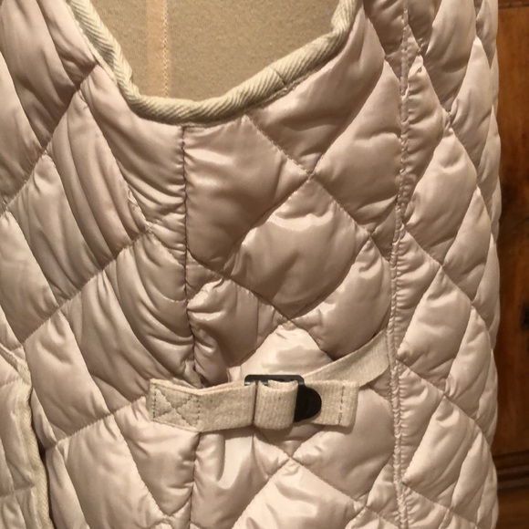 GANT Down Outdoor Skiing Vest Cream Size XXL - Picture 8 of 12